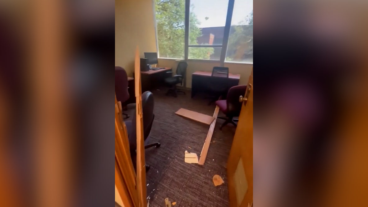 Aftermath of deadly FSU shooting: Building left damaged